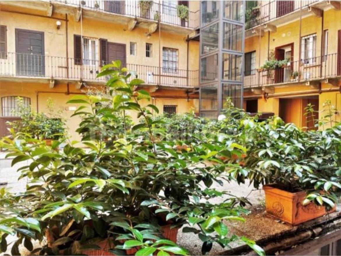 Soppalchino In Via Savona Lägenhet Milano Exteriör bild